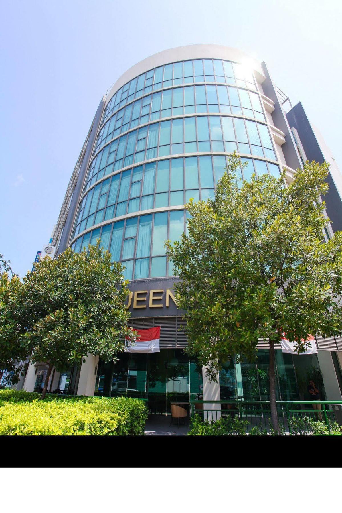 Aqueen Hotel Lavender Сингапур Екстериор снимка