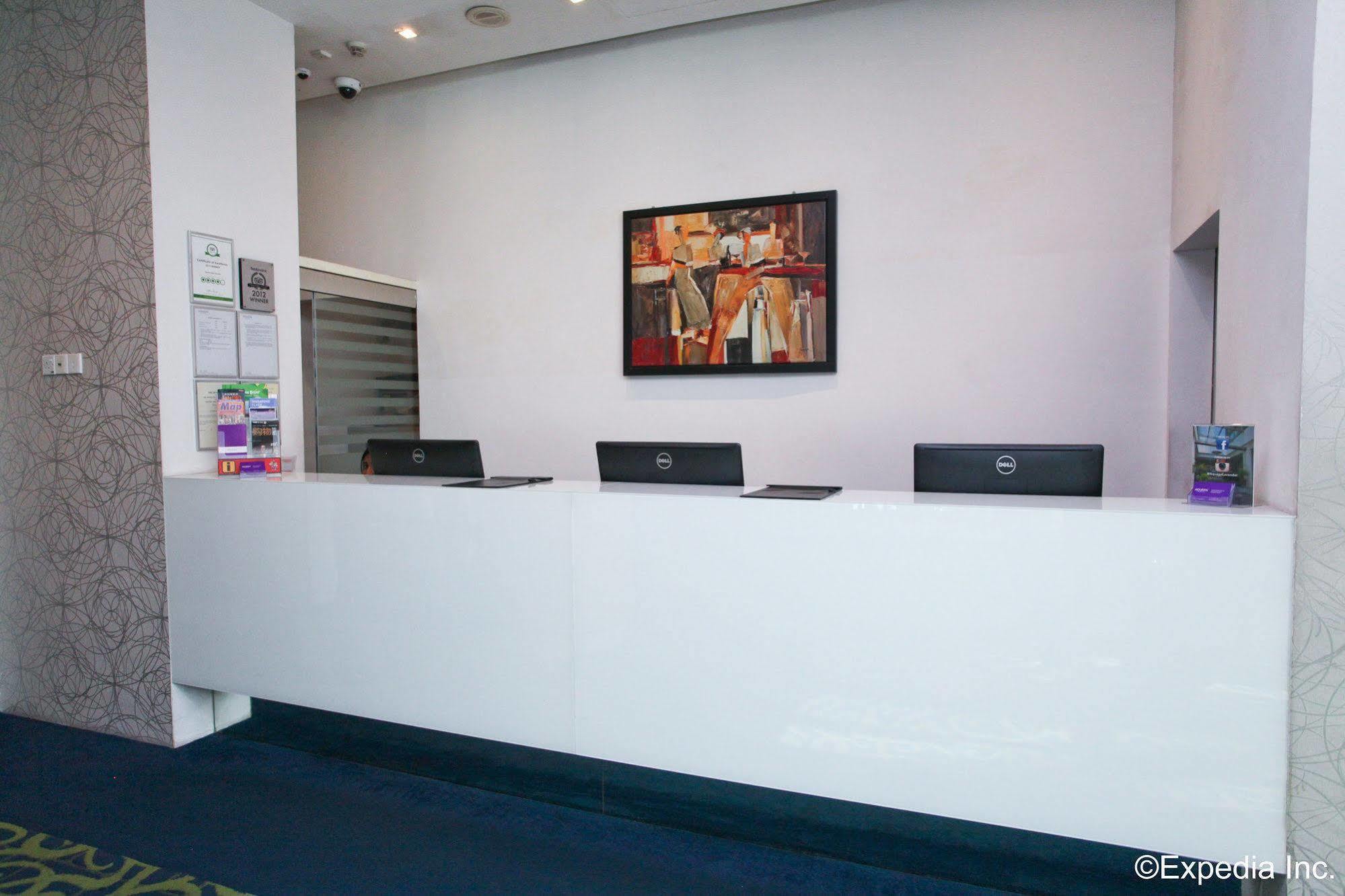 Aqueen Hotel Lavender Сингапур Екстериор снимка