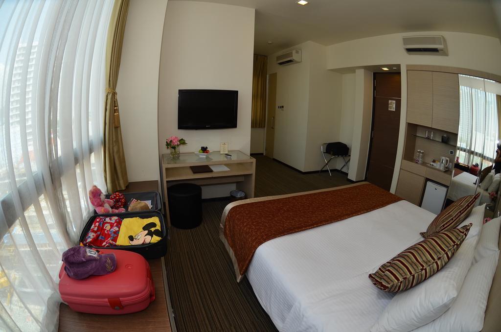 Aqueen Hotel Lavender Сингапур Екстериор снимка